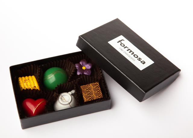 Box of fruit pastes, chocolate palets and mini chocolate bar - Jean-Paul  Hévin